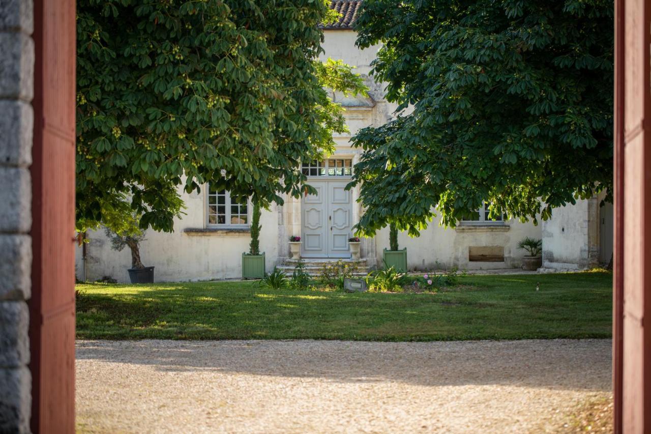 Chateau De Feusse Saint-Just-Luzac Esterno foto