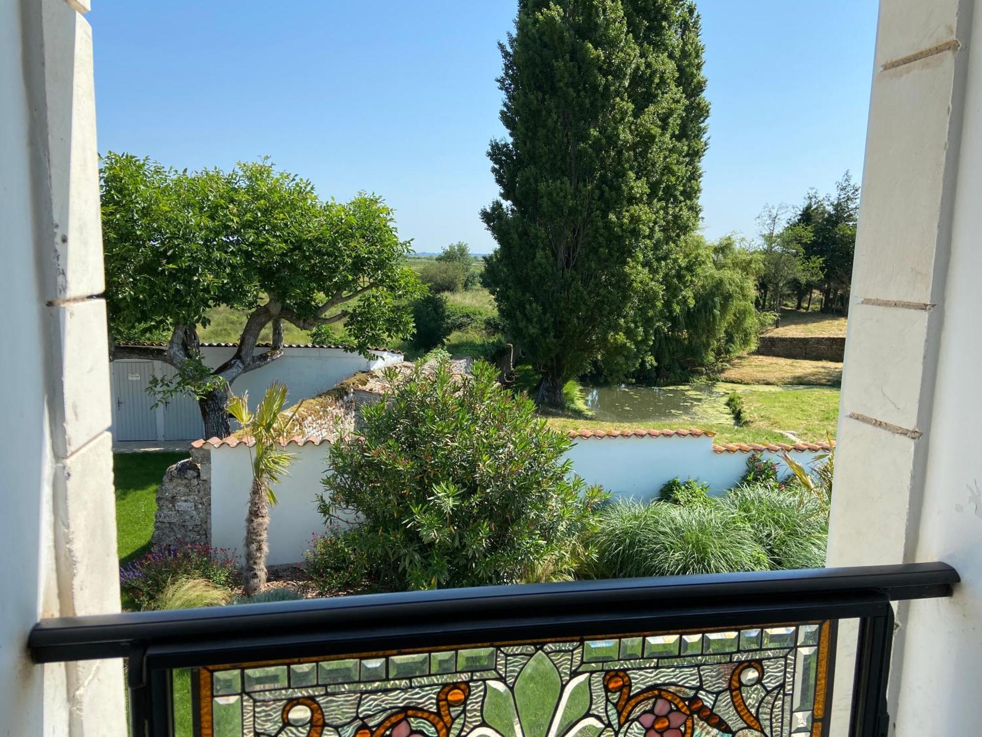 Chateau De Feusse Saint-Just-Luzac Esterno foto
